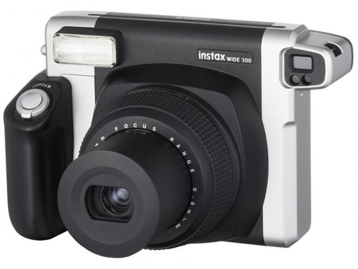 Фотоаппарат Fujifilm Instax Wide 300 Starter Kit Black